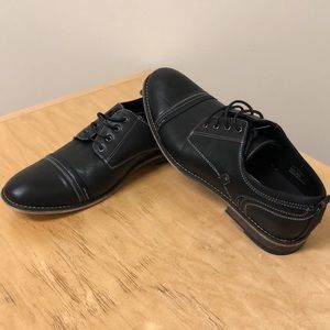 Men’s dress shoes